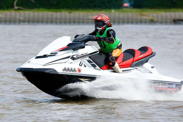 デュアルドラッグ第19戦、ウィメン120クラス、優勝、星野幸子
