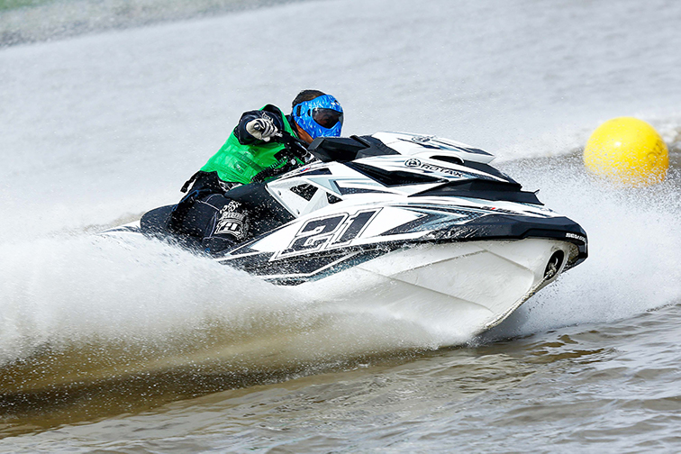 デュアルドラッグ第19戦、ランナバウト120クラス、2位、古本貢一