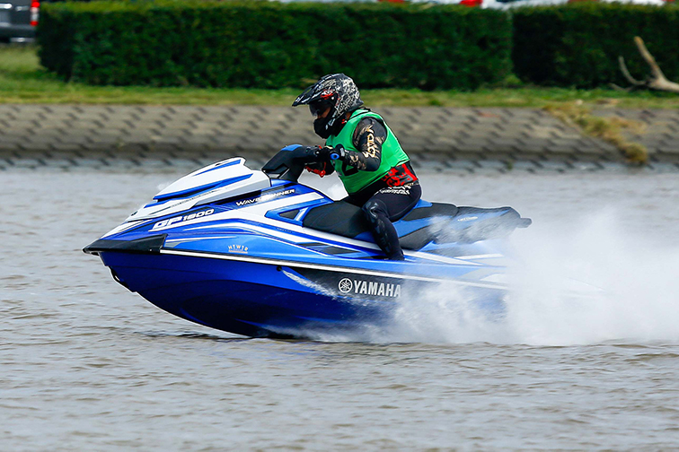 デュアルドラッグ第19戦、ランナバウト120クラス、堀木啓之