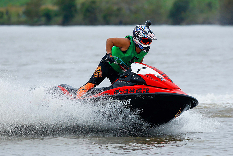 デュアルドラッグ第19戦、ランナバウト105クラス、澁谷文誉