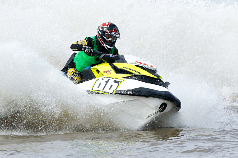 デュアルドラッグ第19戦、ランナバウト120クラス、鴇田富男