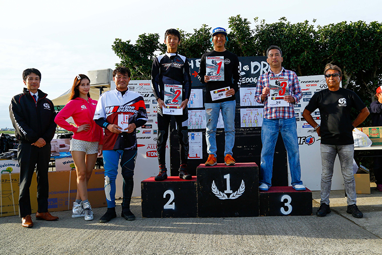 デュアルドラッグ第19戦、ランナバウトオープンクラス、表彰式