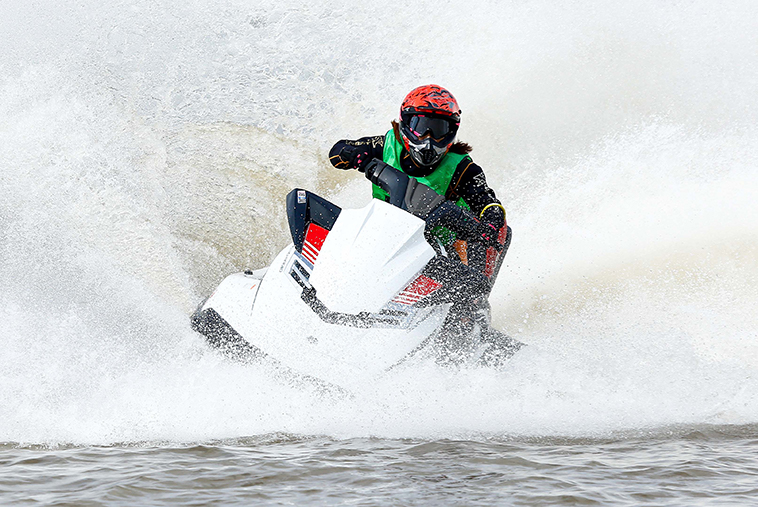 デュアルドラッグ第19戦、ランナバウト120クラス、星野幸子