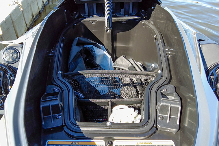 完全無欠のハイエンドモデル「2022 BRP Sea-Doo GTX LIMITED 300」｜生駒 淳インプレッション│HOT WATER  Webマガジン